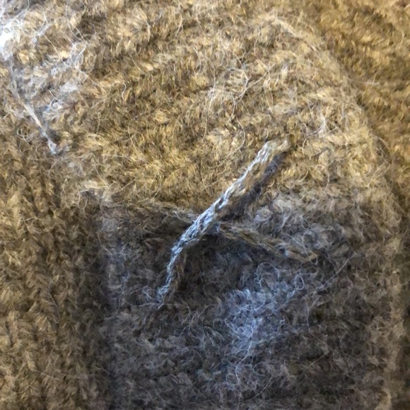 Olivaceous cardigan short high low sweater size small New! - Picture 12 of 14